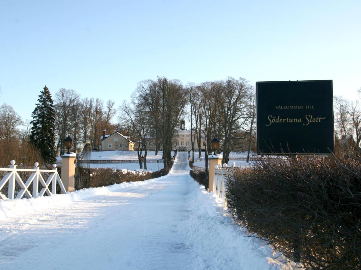 Soedertuna Slott Gnesta Kültér fotó