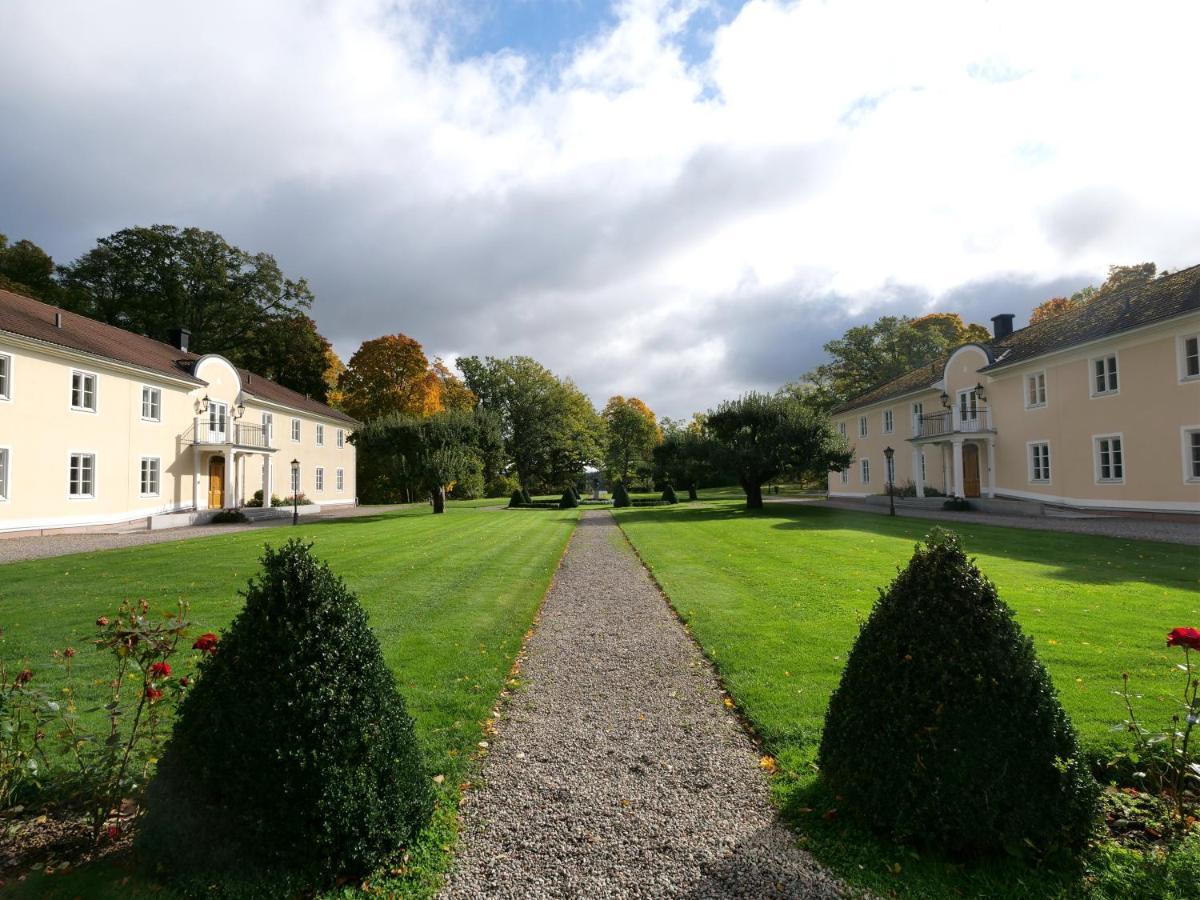 Soedertuna Slott Gnesta Kültér fotó