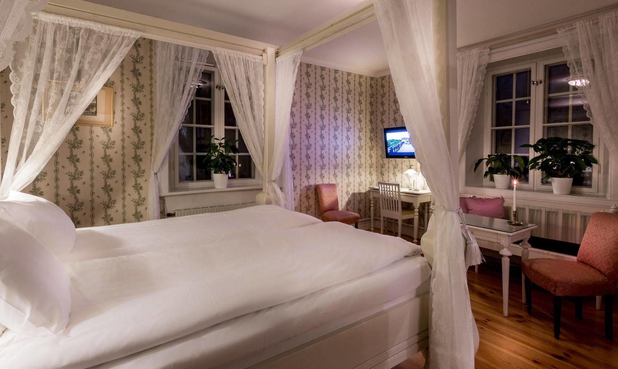 Soedertuna Slott Gnesta Kültér fotó